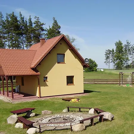 Holiday home Kaszuby Dom W Wielu *
