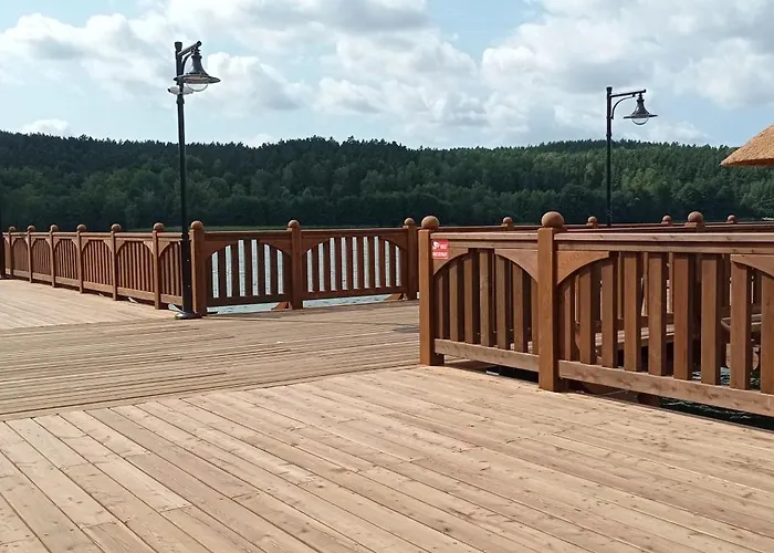 Kaszuby Dom W Wielu 度假居 维勒